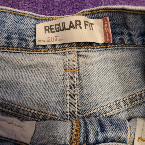 Vintage Levi's high rise distressed cutoff shorts - Picture 11 of 15